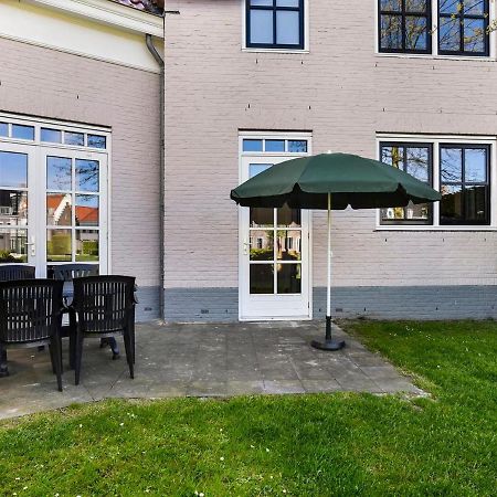 Luxury 4-Person Residence In The Holiday Park Landal Esonstad Anjum Exterior photo