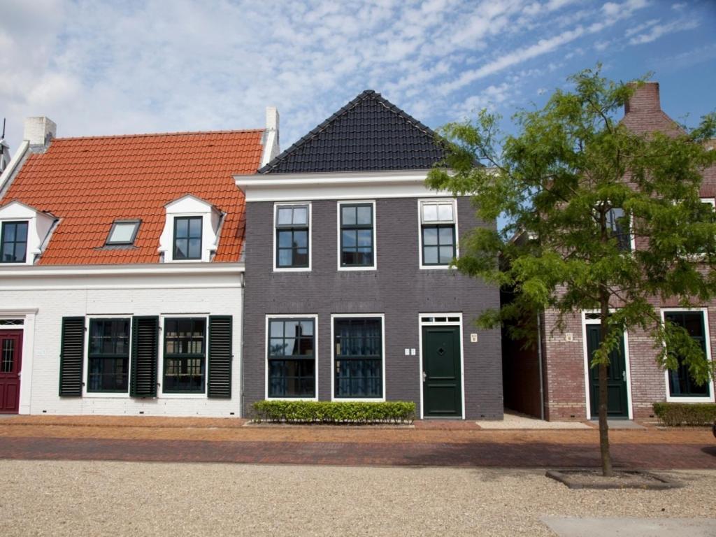Luxury 4-Person Residence In The Holiday Park Landal Esonstad Anjum Room photo