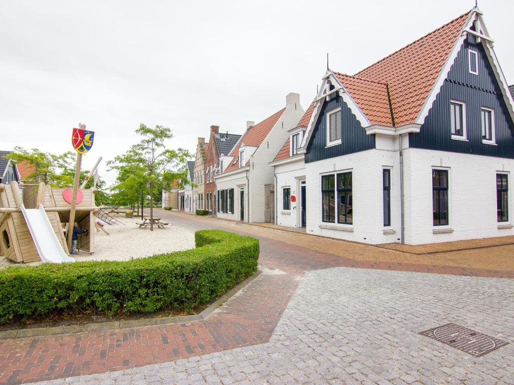 Luxury 4-Person Residence In The Holiday Park Landal Esonstad Anjum Exterior photo